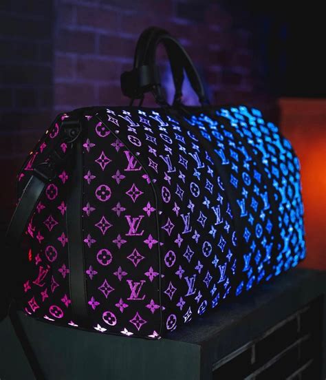 light up louis vuitton duffle bag